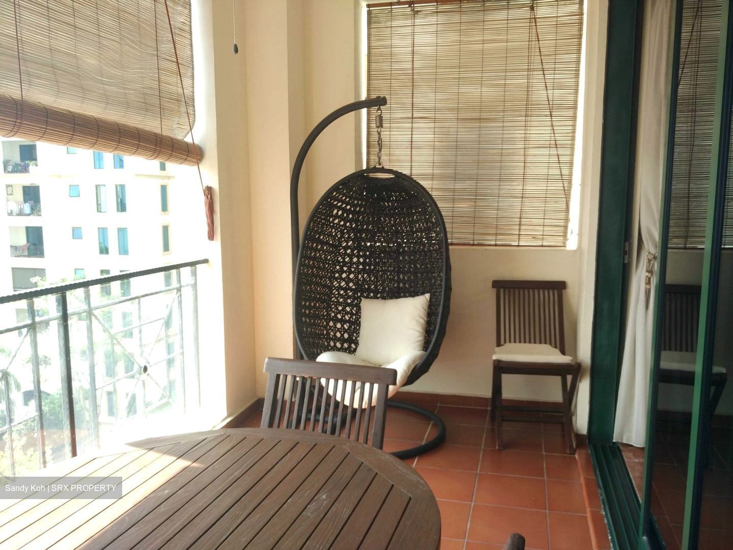 Pebble Bay (D15), Condominium #548930421